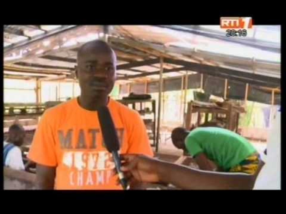 Jeunesse le Fond National de jeunesse finance l'installation des projets  de 5000 jeunes