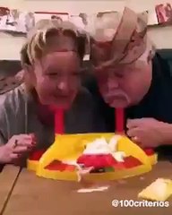VOVOS DUELANDO