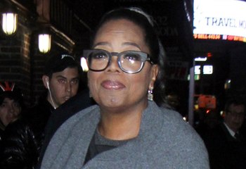 Oprah Winfrey Breaks Down Over Mary Tyler Moore&#039;s Death