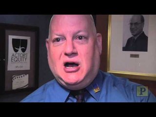 Gypsy Robe Tradition Celebrates Lives in the Theatre