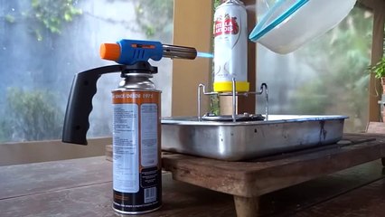 Lata De Cerveja VS Maçarico ( Explodio Na Minha Mão)