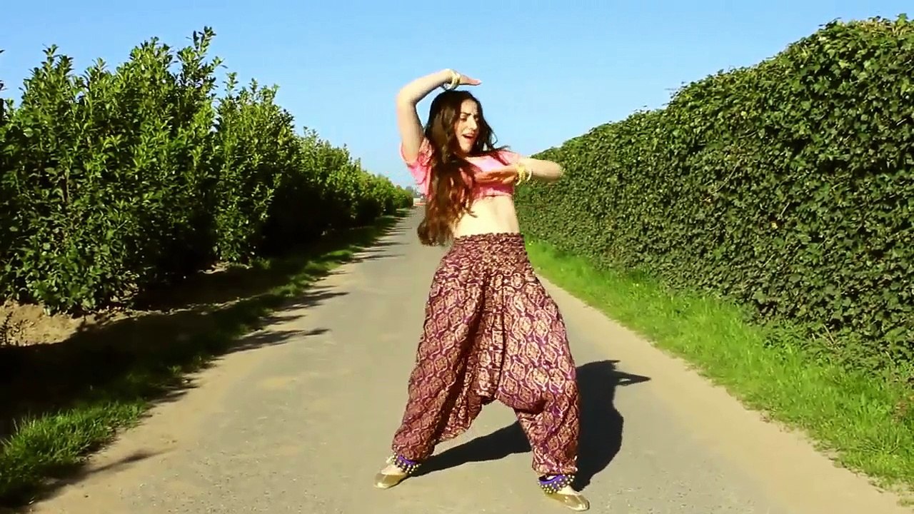 dance on_cham cham
