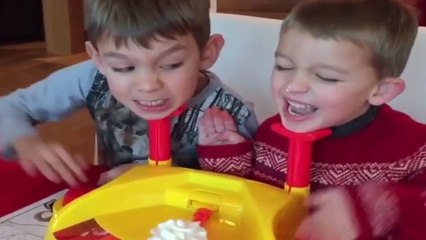 Mauvais perdant au jeu "Pie Face"