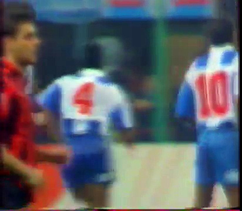 17.03.1993 - 1992-1993 UEFA Champions League Group B Matchday 4 AC Milan 1-0 FC Porto