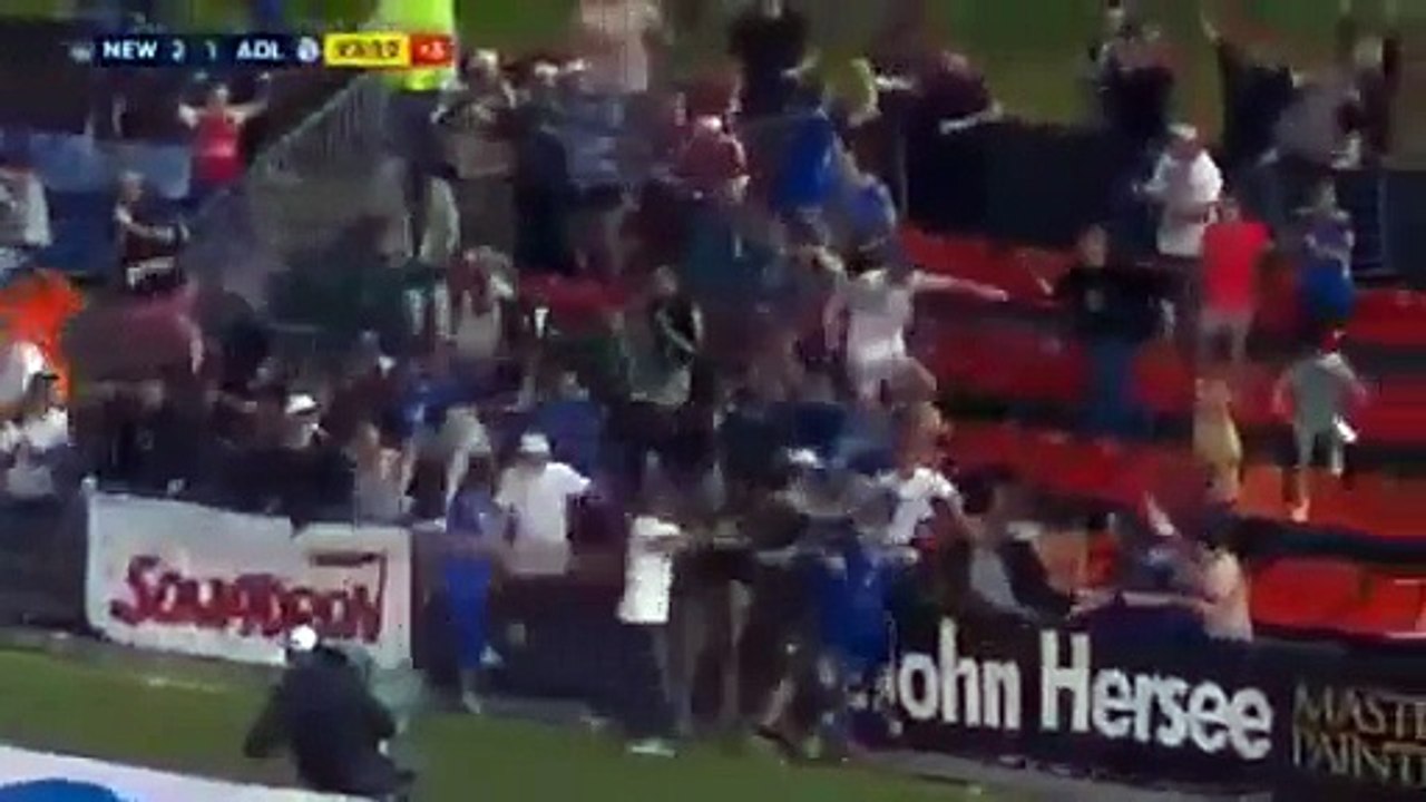 Newcastle Jets - Adelaide United 2-1 Goal Morten Nordstrand (16122016) A League