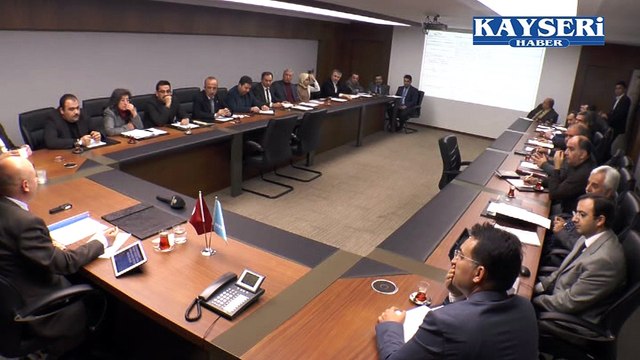 BAŞKAN ÇOLAKBAYRAKDAR, 'YENİ KOCASİNAN' İÇİN İSTİŞAREYE DEVAM EDİYOR