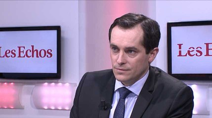 N. Bay (secrétaire général du FN) : "Marine Le Pen va forcément faire une campagne différente"