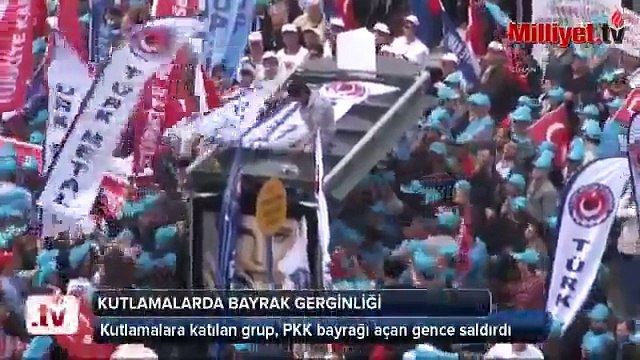 1 Mayıs Kutlamaları - Kadıköy'de pkk paçavrası Açan İte Dayak 1 Mayıs 2014