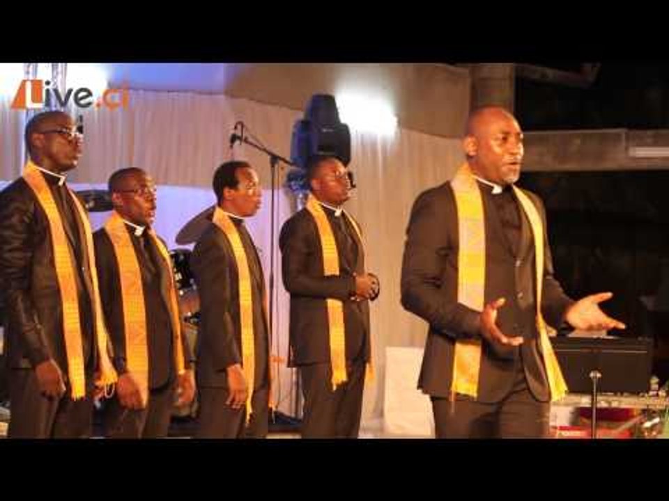 Concert des Prêtres à Abidjan: Prestation des prêtres ivoiriens