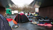 Démantèlement d'un campement de migrants à Saint-Denis