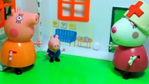 Свинка Пеппа Делает Клизму Мультики для детей из игрушек Игры для девочек на русском Peppa Pig