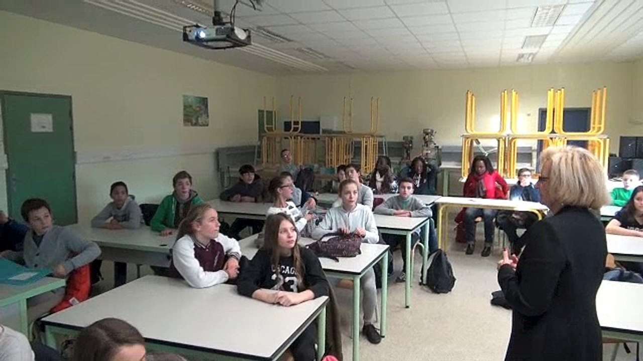 Journée citoyenneté au collège Paul-Bert à Auxerre