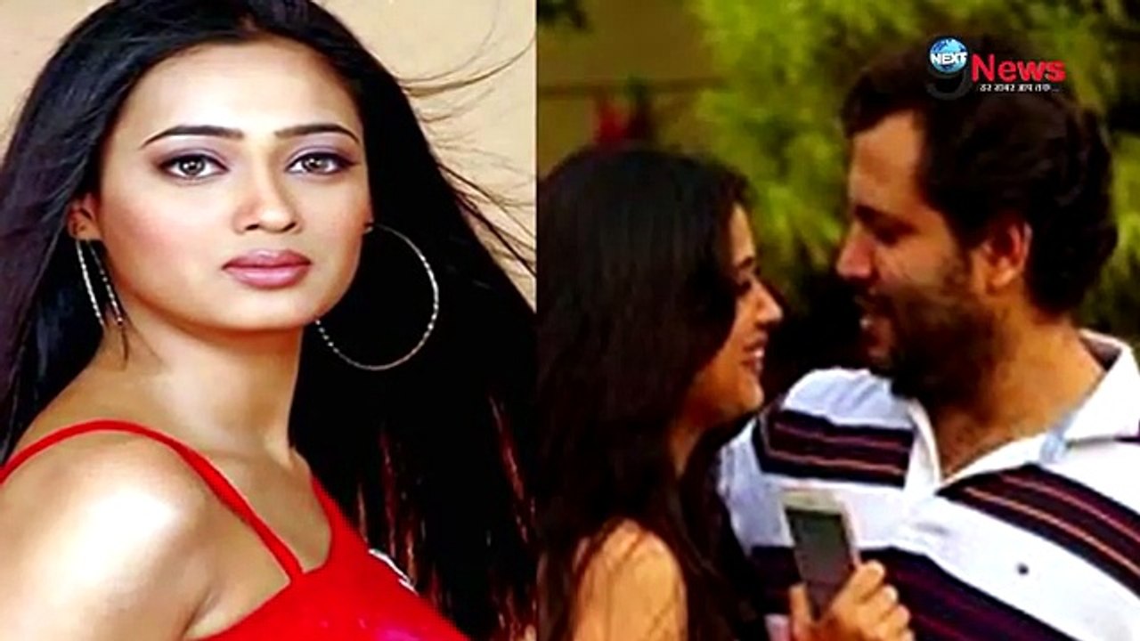 This Actress First Time showes her ... to be