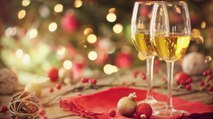 Tipps vom Fachhändler: So wählen Sie den richtigen Wein zum Weihnachtsmenü