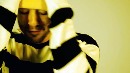 I FEEL IT COMING - The Weeknd ft. Daft Punk (Travis Garland Cover)