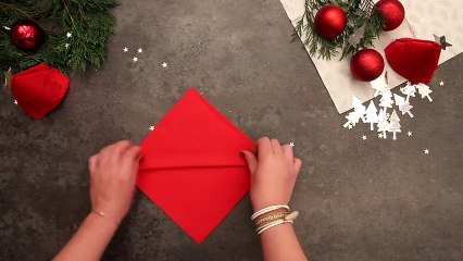 Pliage de serviette : un sapin