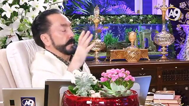 Cennet şarabı dünyada bilinen şarap değildir, helal olan cinsellik cennette de vardır. Allah nimet olarak vermiştir