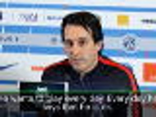 Verratti makes PSG better - Emery