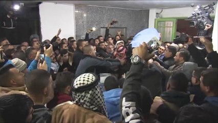الاحتلال يسلم جثامين 5 شهداء سقطوا بانتفاضة القدس