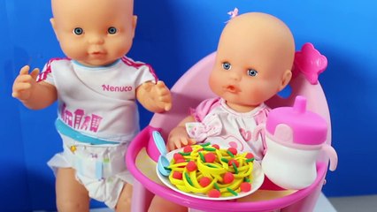 Nenuco Baby Doll Eats Lunch Baby Born Doll Toy Food Baby Doll Toy Videos by Toysandfunnykids