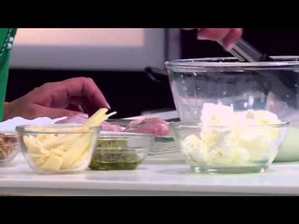 فطيرة الطماطم - صدور دجاج محشية طماطم مجففة - طماطم محشية تونة | مغربيات حلقة كاملة