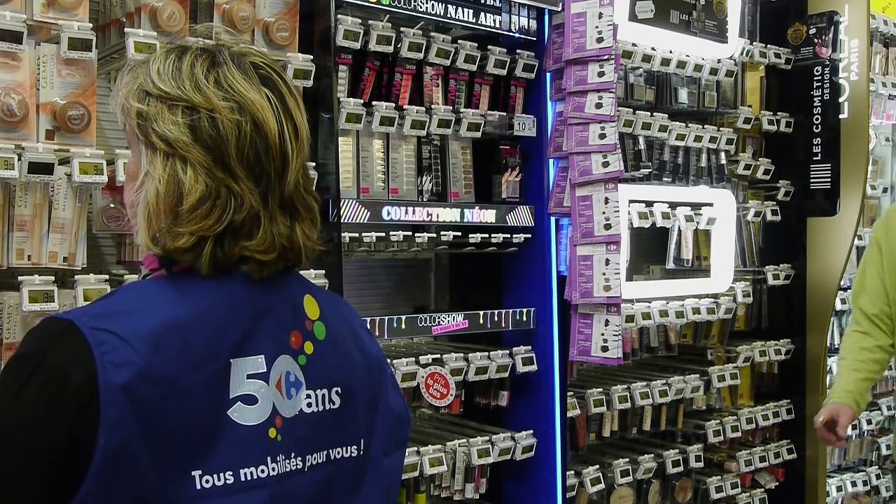 Carrefour Romorantin : "biche oh ma biche !"