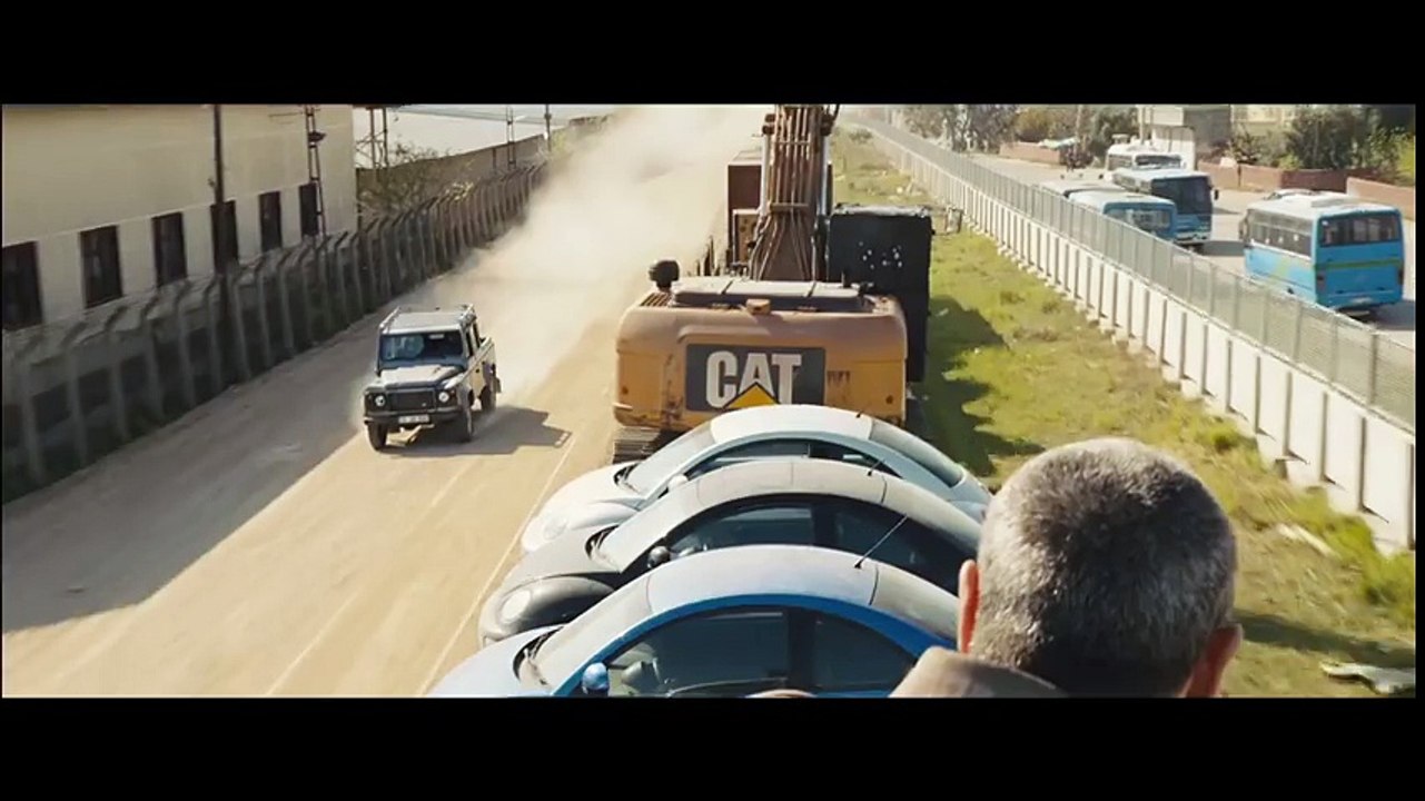 Skyfall - Opening Scene- Train Fight with Digger