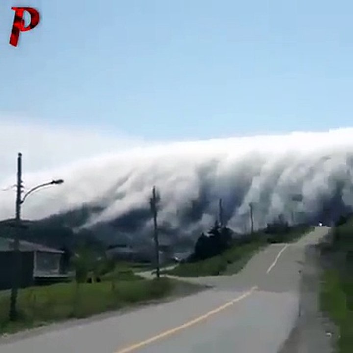 Incredible footage of fog rolling in