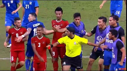 Piala AFF 2016: detik -detik kartu merah Abduh Lestaluhu