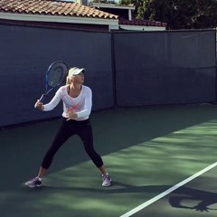 Maria Sharapova performansıyla göz kamaştırdı!