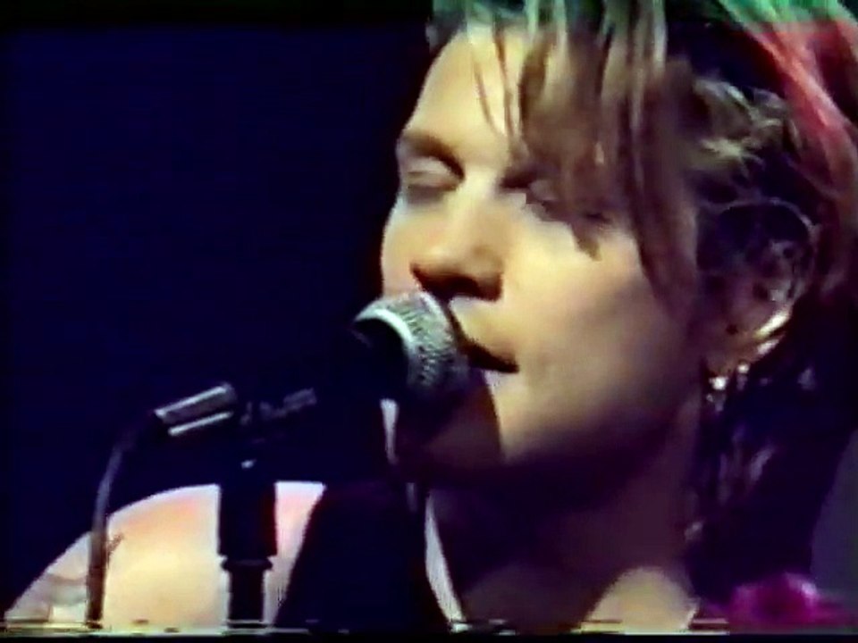 Bon Jovi -  Livin' on a Prayer Acoustic Holland 1992