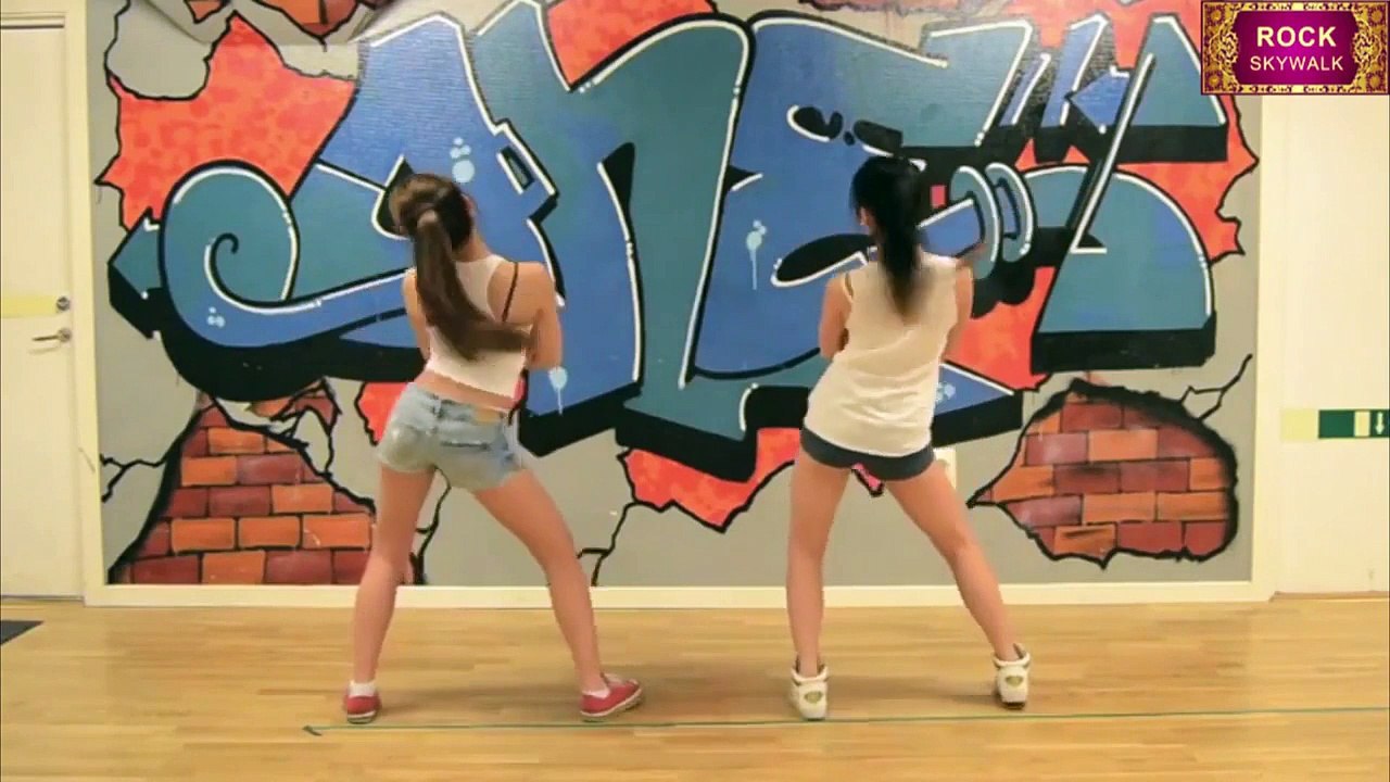 Young Girl Dance Psy Gentleman Sarah Brightman