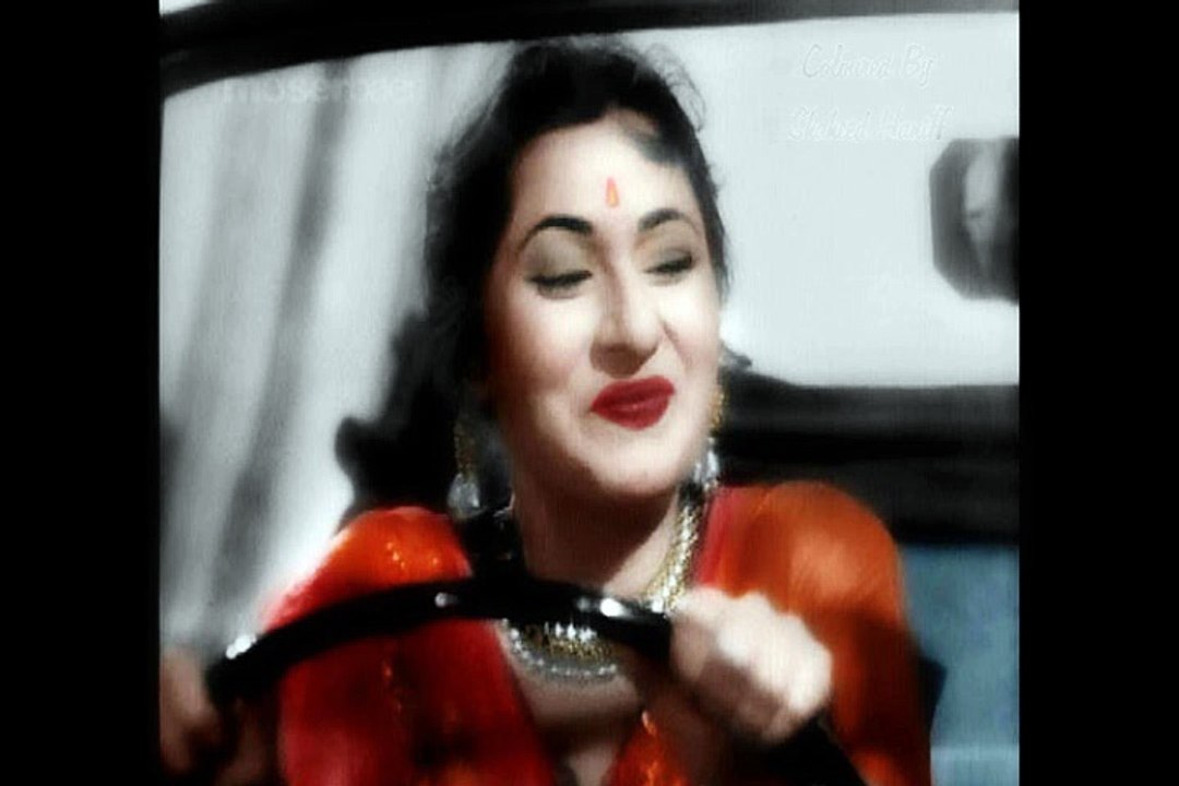 Aaa-dakhe-zaara-kis-mein-kitna-hai-dum