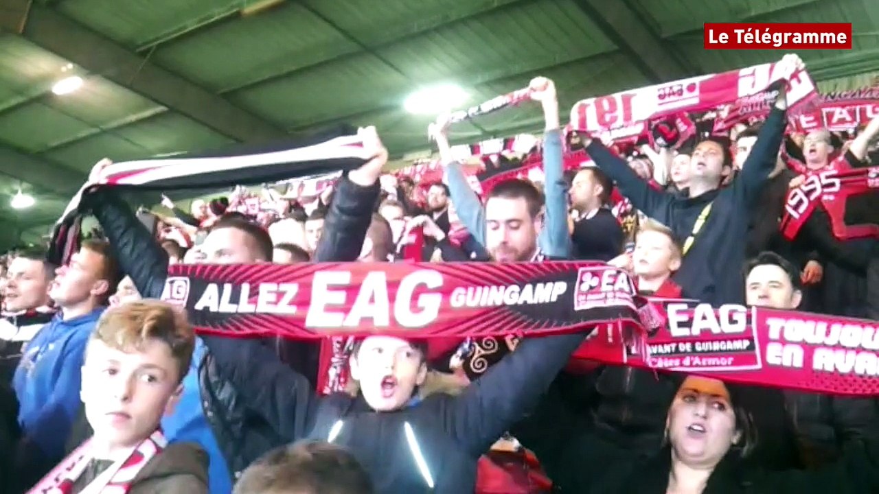 Guingamp - PSG. La joie dans les tribunes de Roudourou