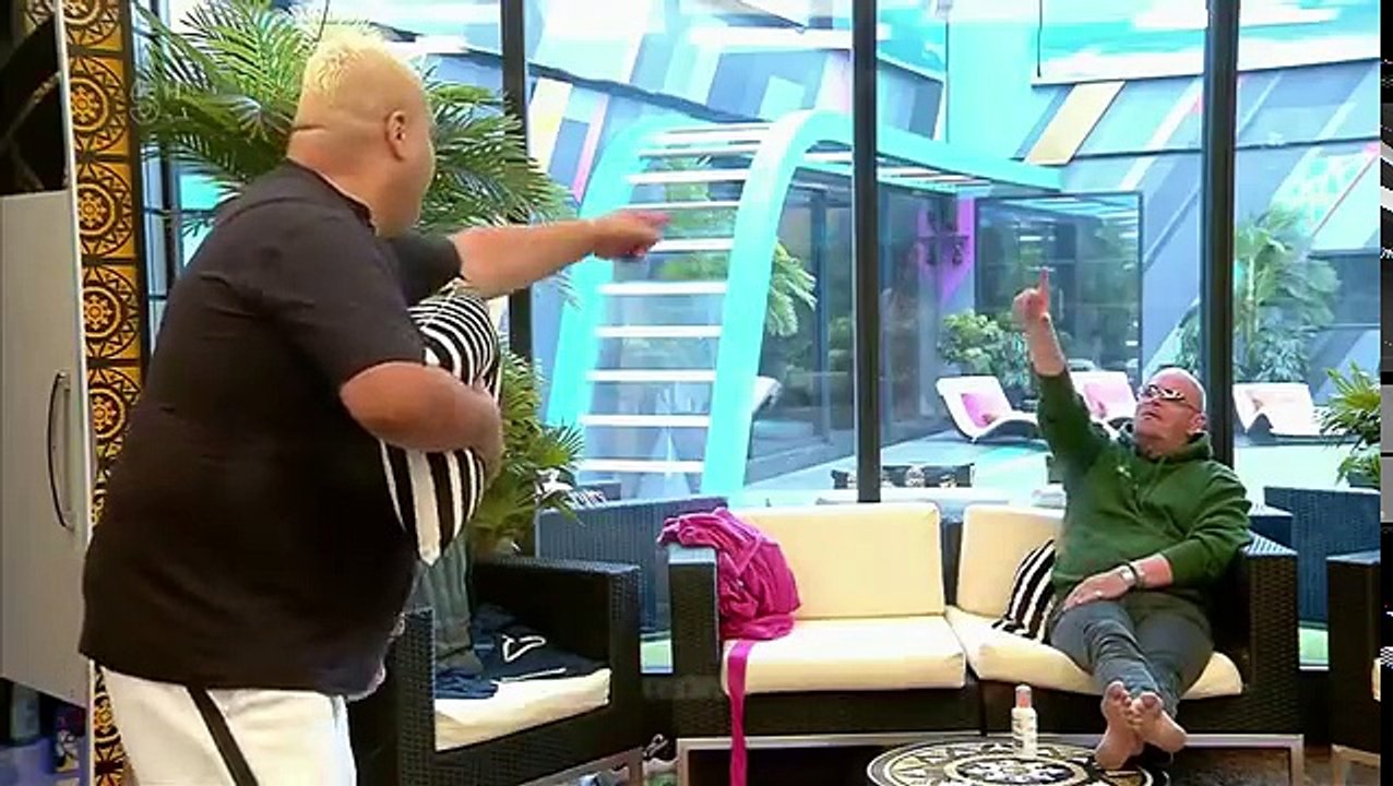 Celebrity Big Brother UK 2016 Day 02 - 30-07-2016