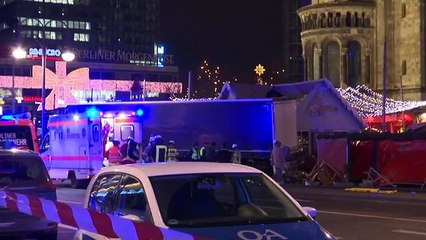 “Makineria vrasëse hyn mes turmës së njerëzve, masakër në Gjermani”