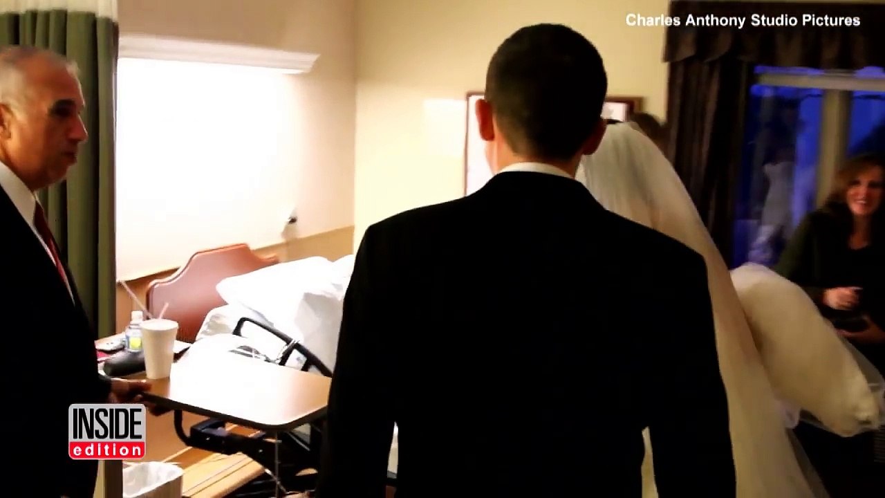 Il va voir sa grand-mère à l'hôpital le jour de son propre mariage, en le voyant arriver c'est le gros choc