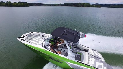 Descargar video: 2017 Malibu Wakesetter 24 MXZ - Wakeboarding Review