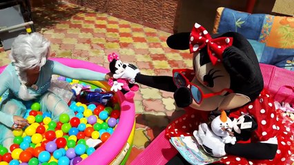 Frozen Elsa Turns into a Werewolf vs Joker Funny Prank with Minnie Mouse