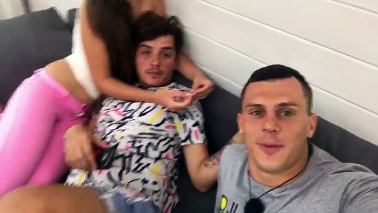barzikov_officialС днём рождения @libergik