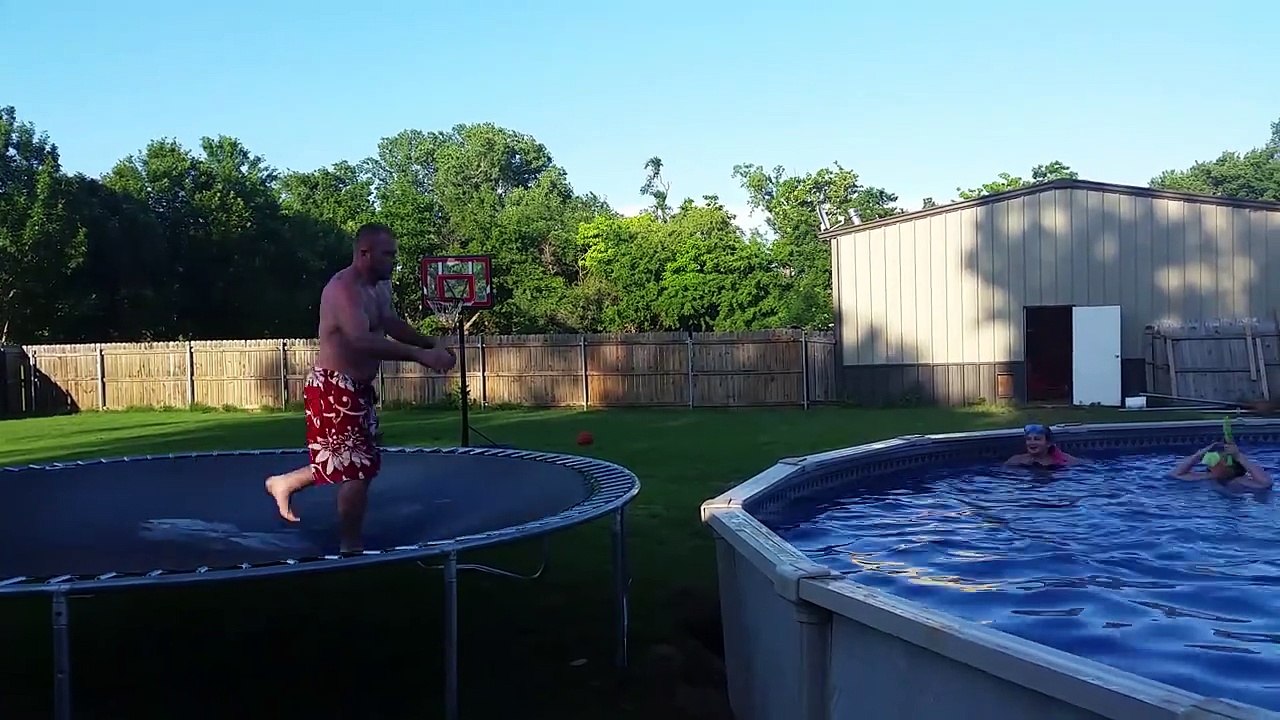 Les plus gros FAIL en trampoline... De la belle gamelle!