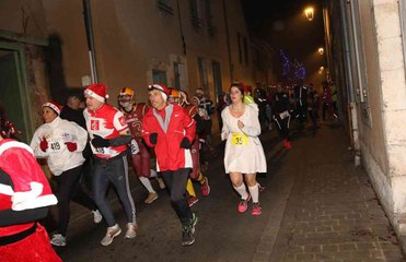 VIDEO. P'tit Trail de Noël : plus de 800 dans les rues de Châteauroux