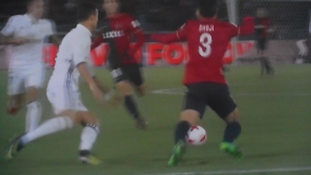 Cristiano Ronaldo Comically Failed Dribble And Foul vs Kashima Antlers!