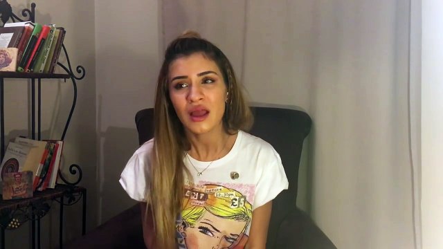 Feride Hilal Akın - Kan Revan İçindeyim