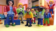 Playmobil film Nederlands kinderdagverblijf bezoek aan het politiebureau en de gevangenis