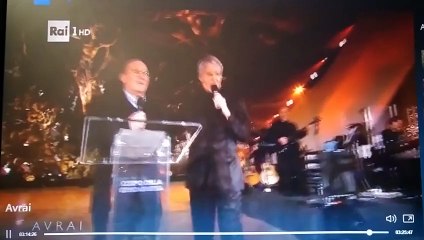 Don Riccardo Agresti presenta con Baglioni in mondovisione il progetto "Senza sbarre" in Vaticano