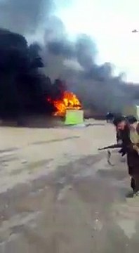 Syria: Video reportedly shows buses designated to evacuate Aleppo civilians attacked by Islamic militants and set ablaze
