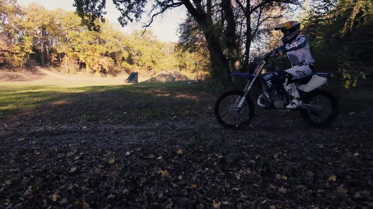Moto freestyle : la nouvelle vidéo Tom Pagès