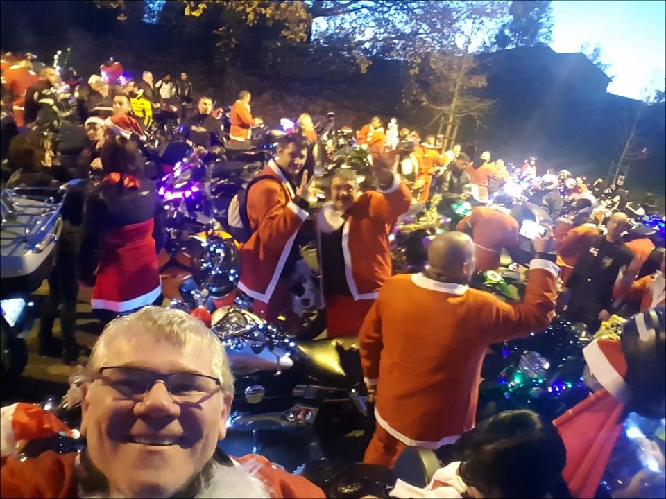 V82 PERE NOEL MOTARDS MONTAUBAN 2016