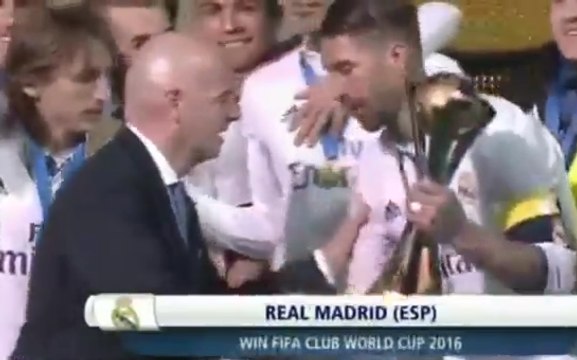 Remise du trophée Real Madrid - Coupe du monde des clubs 2016